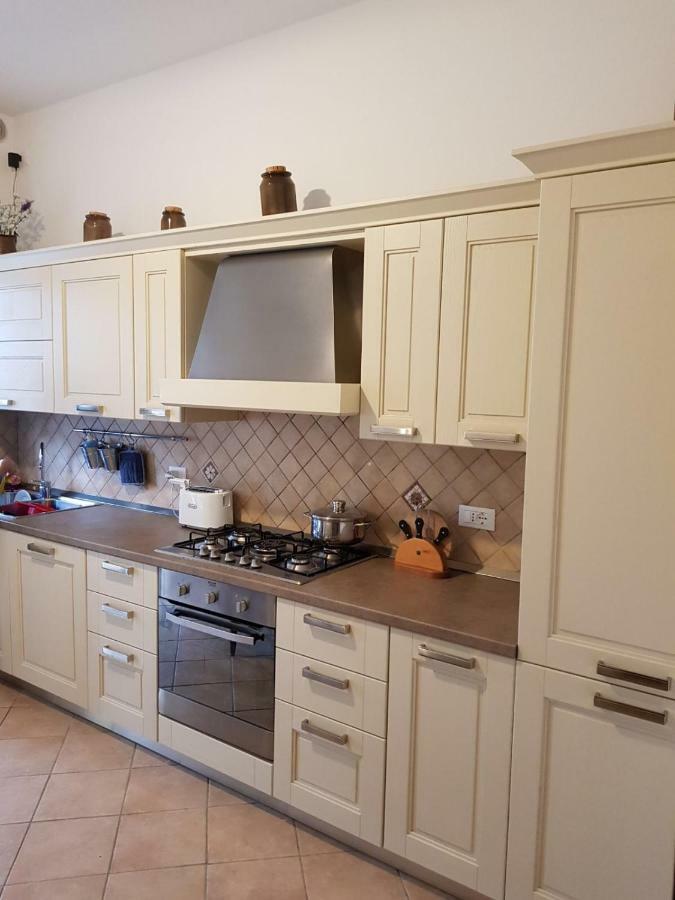 Villa Lorenzo Primo Piano Camaiore Exterior foto